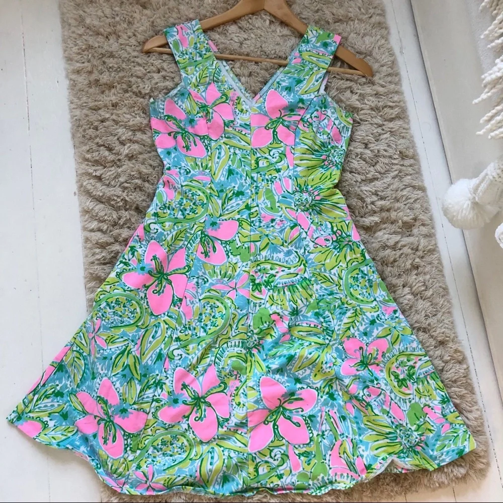 Lilly Pulitzer fit and flare dress - Picture 4 of 8